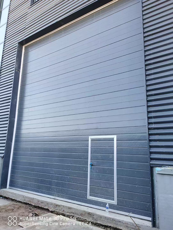 康乐车库门 康乐车库门