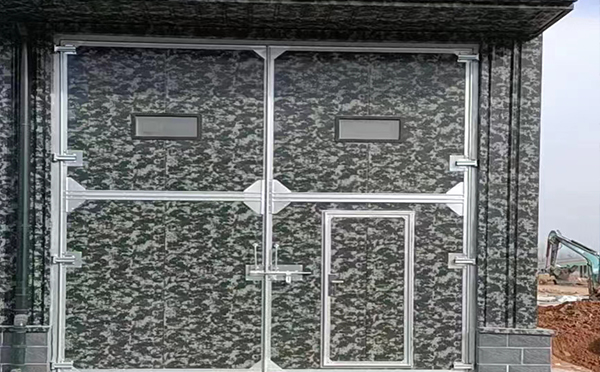 康乐工业平开门