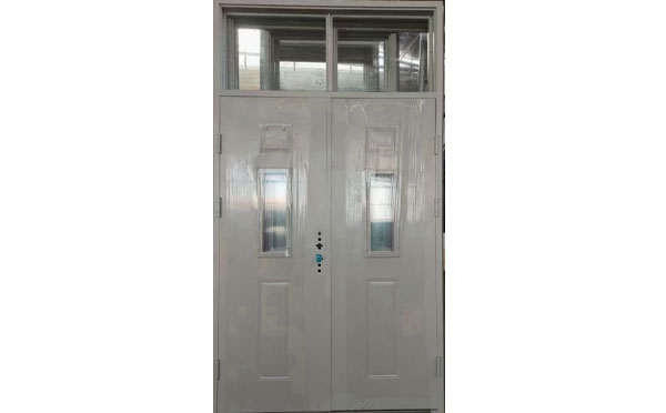 康乐学校教室门