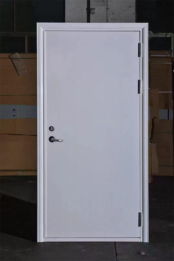 社区活动中心加装康乐防火门保障居民安全